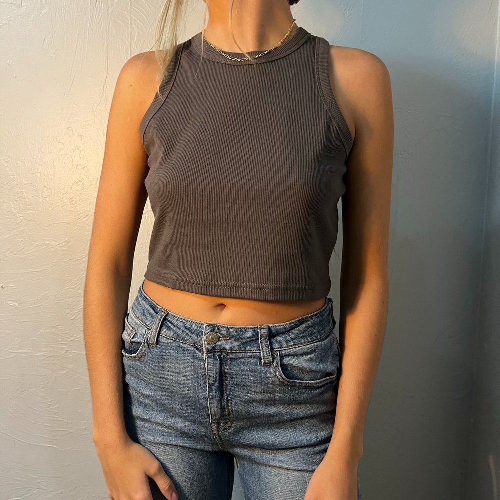 Grey Sleeveless Round Neck Tank Top